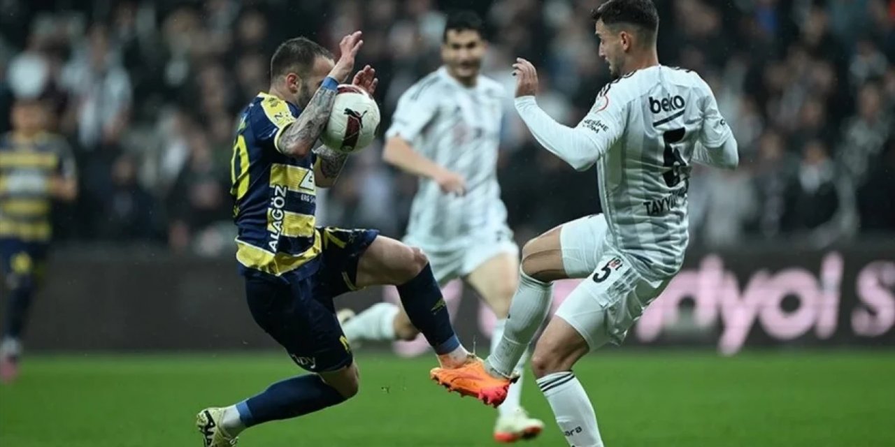 Beşiktaşlı ekip, Ziraat Türkiye Kupası yarı final maçı için Ankara'da
