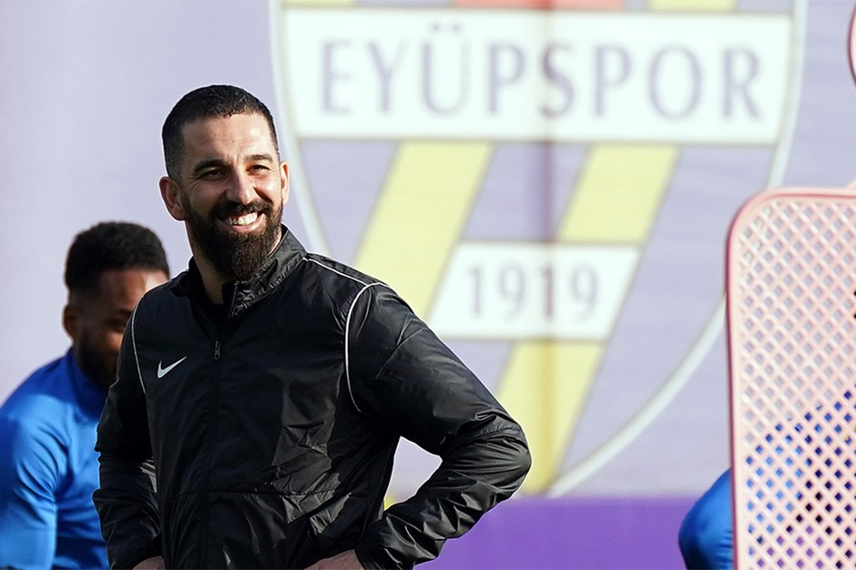 Süper Lig'e yükselen Eyüpspor'dan ilk yıldız transfer hamlesi