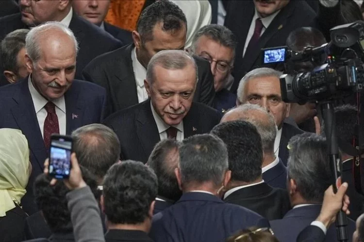 Sabah yazarı: Erdoğan'ın Özel'e randevu vermesi AKP içinde rahatsızlığa neden oldu