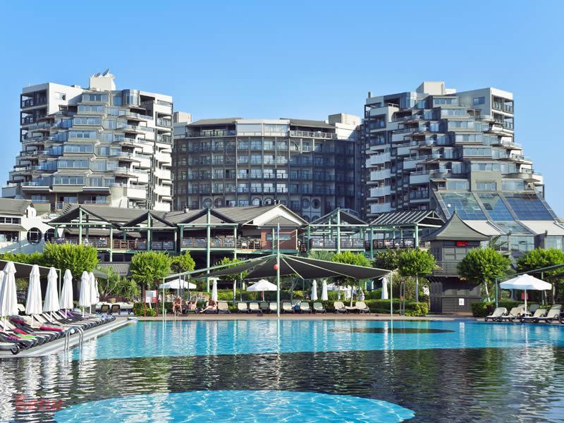 Milliyet farkı: Limak'a ait otelde Türk müşteriden 120 euro ek ücret istendi