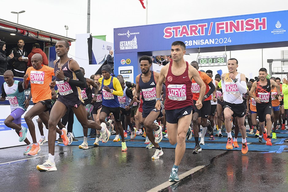 İstanbul Yarı Maratonu'nda 14 bin sporcu koştu, şampiyonlar yine Afrika'dan çıktı