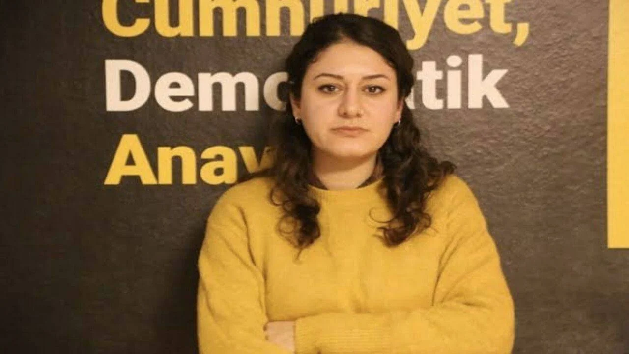 TÖP Sözcüsü Juliana Gözen gözaltına alındı