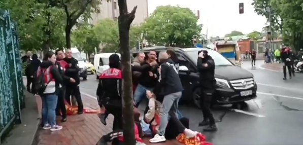 Taksim’e çıkmak isteyen Partizan üyeleri ters kelepçeyle gözaltına alındı
