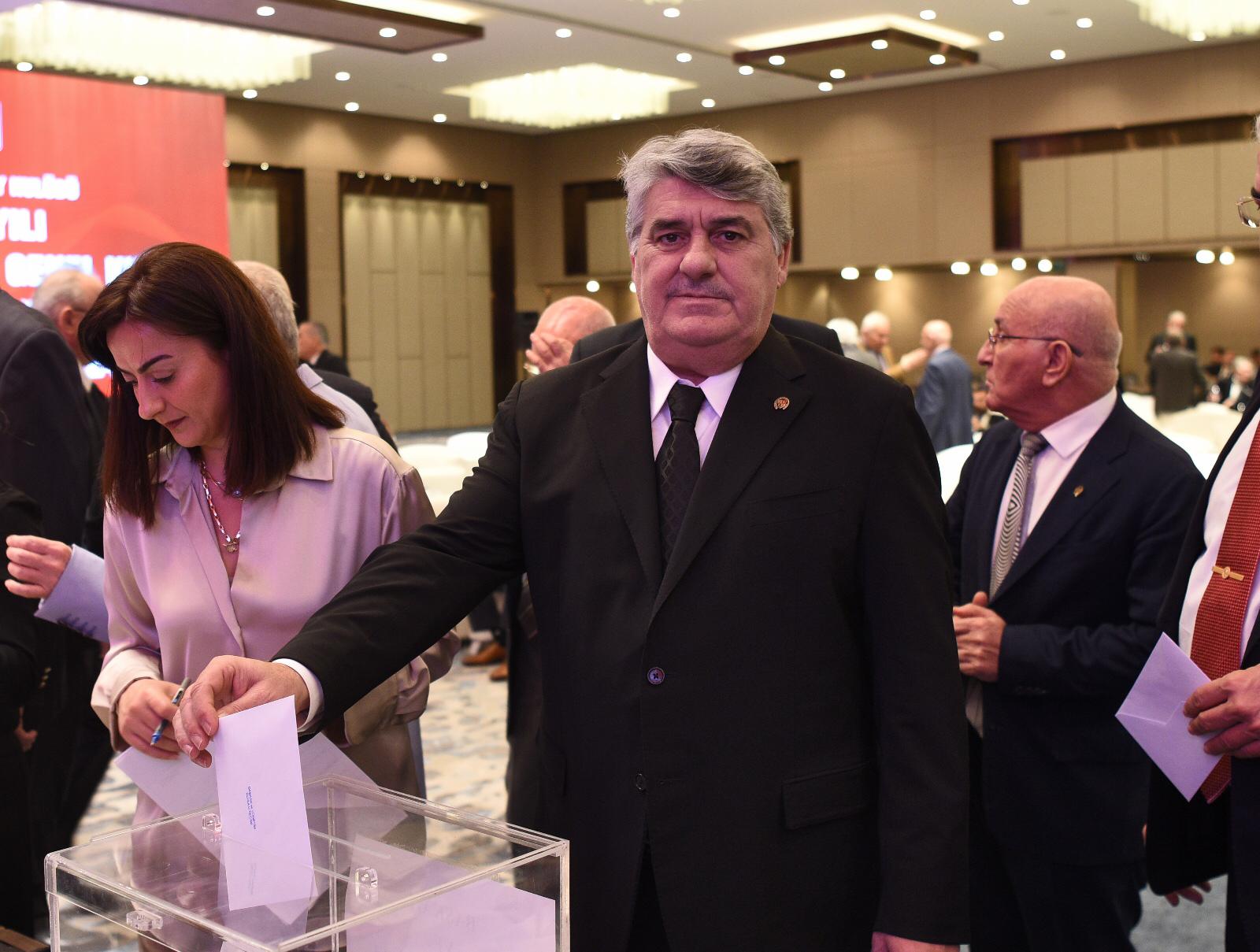 Serdar Adalı, 5. kez TJK başkanı seçildi