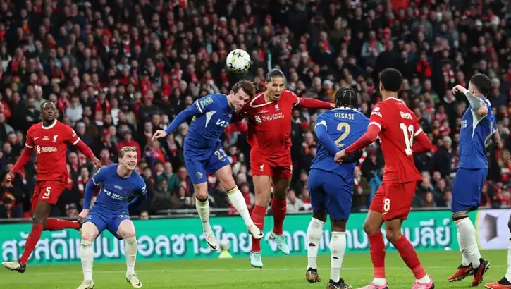 İngiltere'de nefes kesen final: Liverpool, Chelsea'yi yıktı, kupanın sahibi oldu