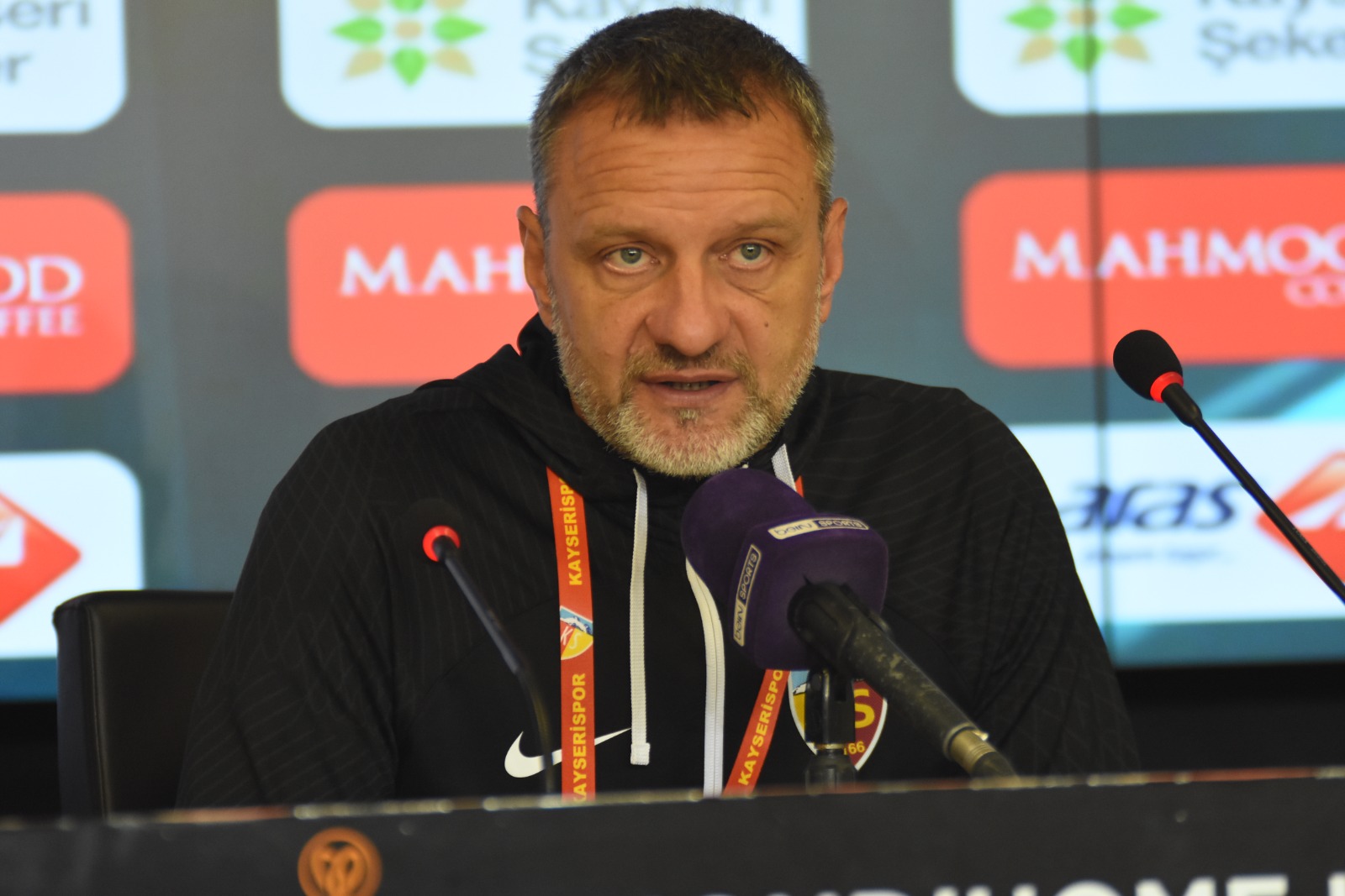 Kayserispor Teknik Direktörü Vukas: Bir puan iyidir