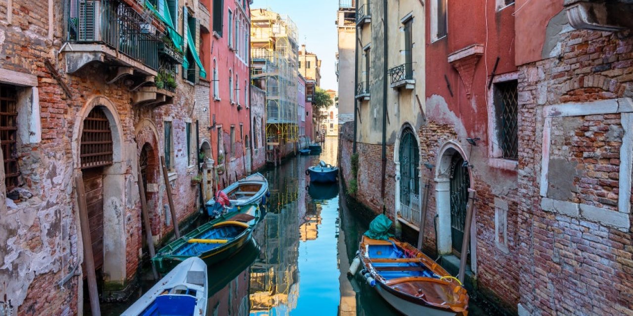 Venedik'in "ziyaretçi ücreti" uygulaması İtalya'ya 1 milyon Euro kazandırdı