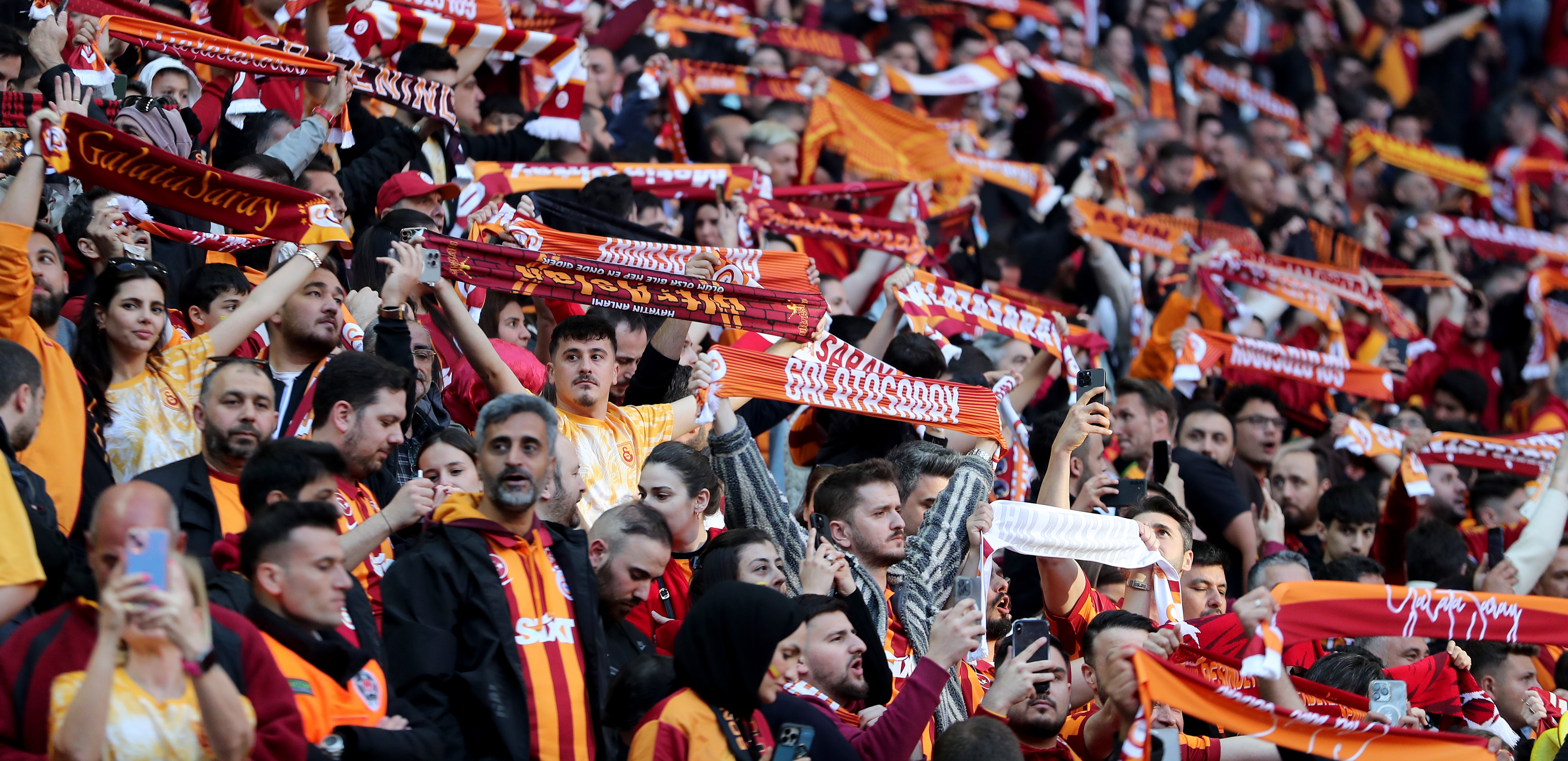 Karagümrük, 23 bin Galatasaray taraftarına onay verdi