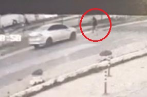 Bursa'da yolun karşısına geçmek isteyen kadın, otomobil çarpması sonucu öldü