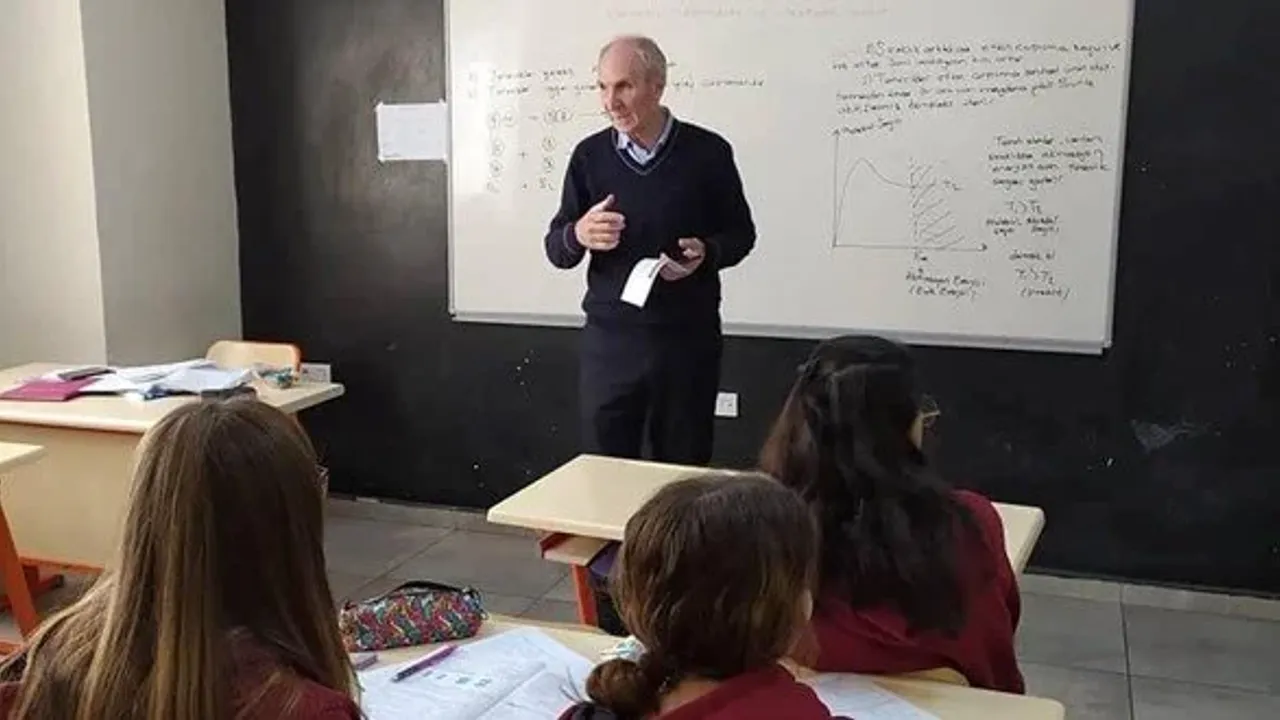 Öğrencisi tarafından öldürülmüştü! Okul müdürü İbrahim Oktugan'ın Öğretmenler Günü konuşması ortaya çıktı