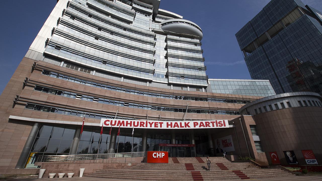 CHP Genel Merkezi’nden belediyelere sıkı denetim: İki ayaklı süreç yürütülecek