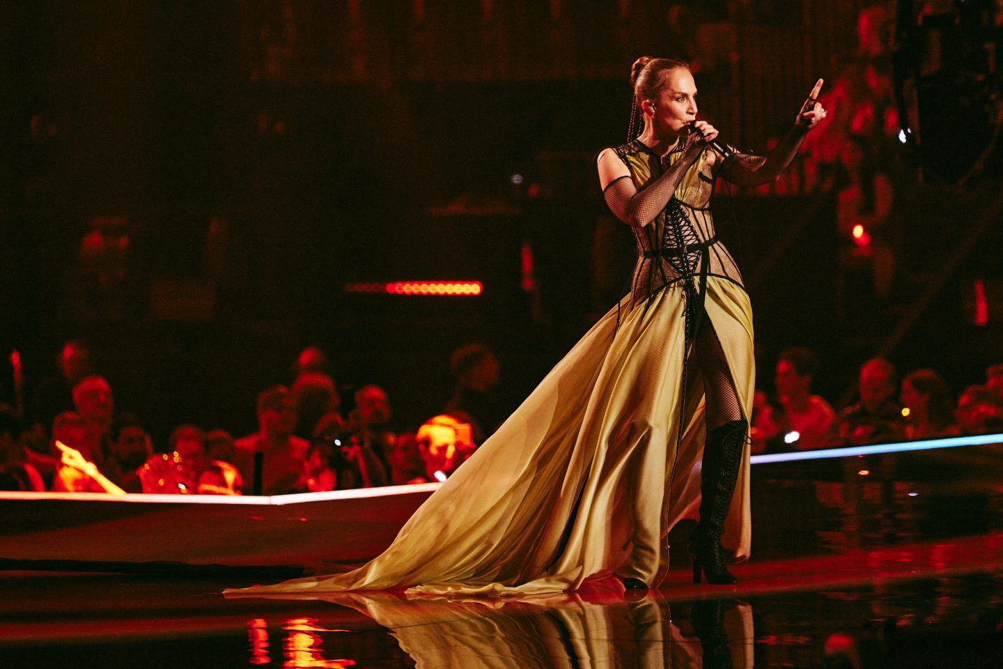 Sertab Erener 21 yıl sonra unutulmaz şarkıyla tekrar Eurovision sahnesinde
