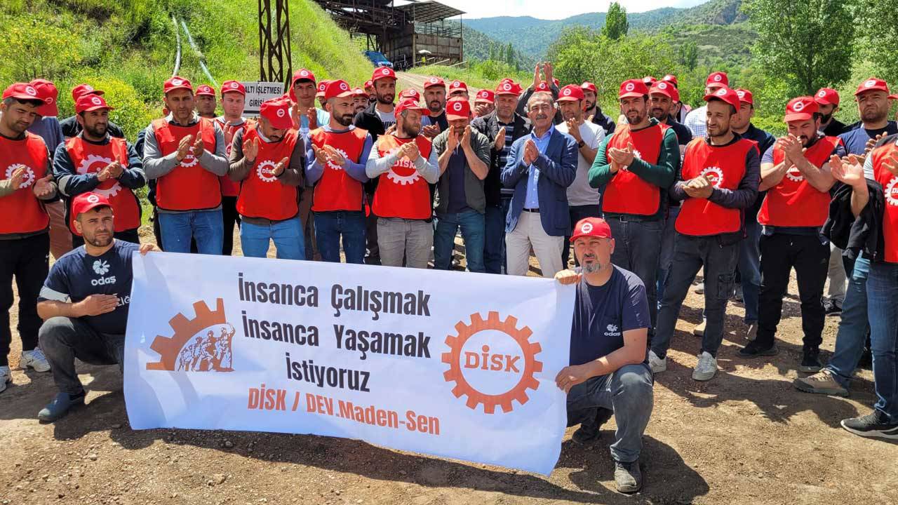 Maden işçileri '6 ay ücretsiz izin' dayatmasına karşı direnmeye devam ediyor!