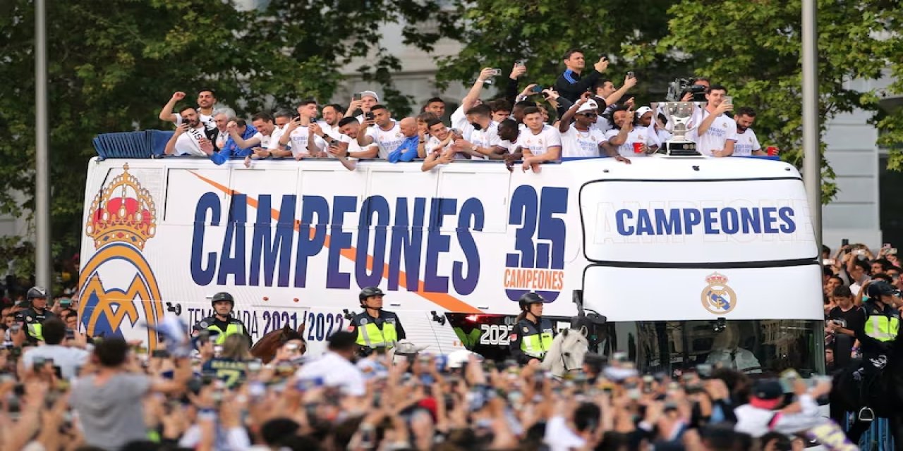 Real Madrid 36. defa şampiyon oldu; tarafları ile coşkuyla kutladı