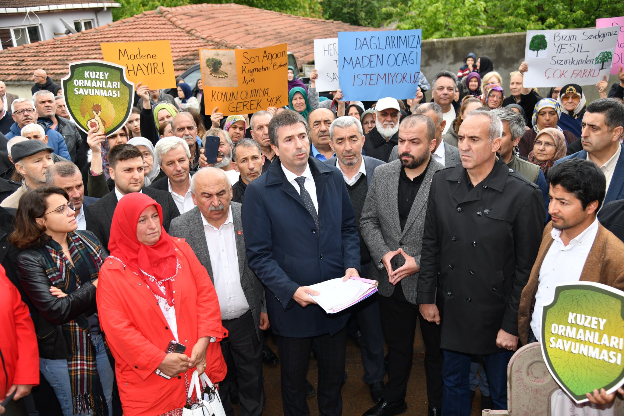 Çatalca’da 'taş ocağı' isyanı: Köy halkı, ÇED toplantısını yaptırmadı