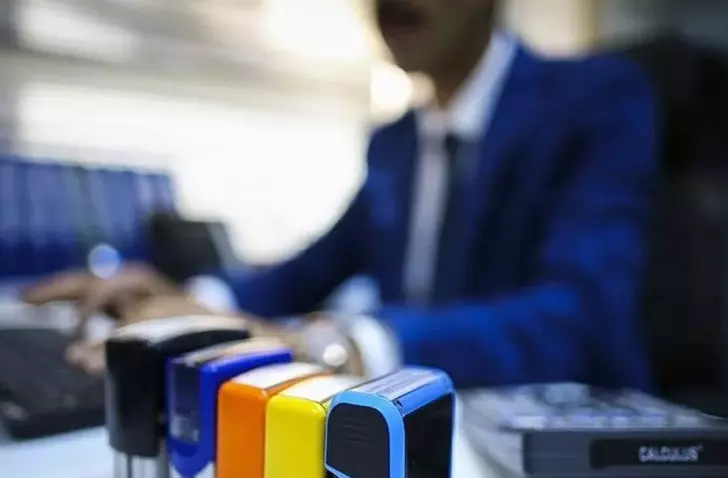 Kamuda çalışma sistemi değişiyor mu? İşte masadaki 6 çalışma formülü