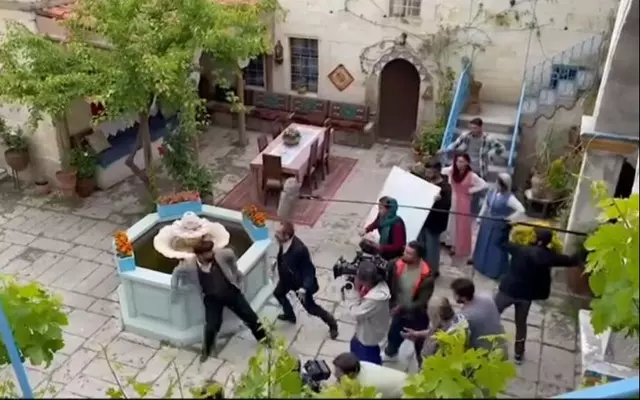 Kara Ağaç Destanı setinde oyuncu Olgun Şimşek'e talihsiz kaza