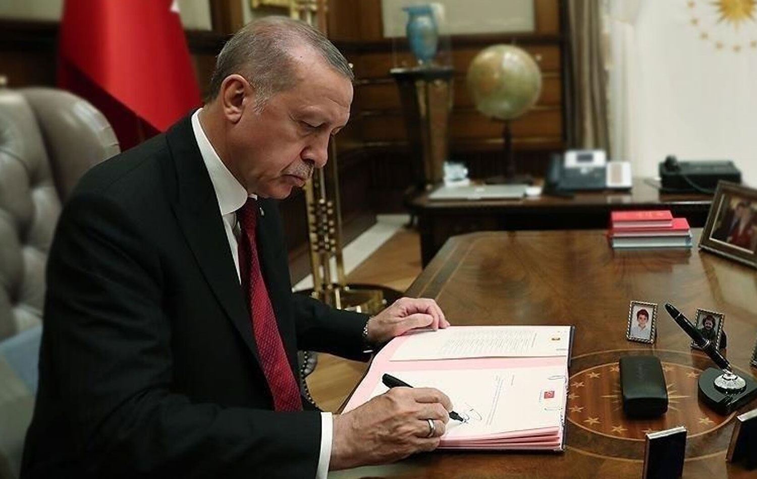 Erdoğan imzaladı: Seferberlik ve Savaş Hali Yönetmeliği” yürürlüğe girdi