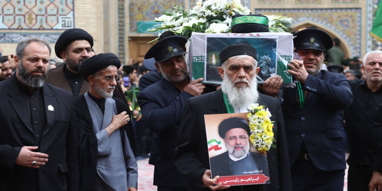 İran, Cumhurbaşkanı'nı Tahran'dan uğurluyor