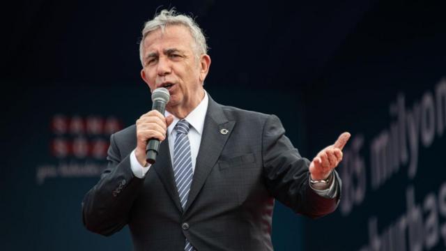 Mansur Yavaş'a 'kumpas' videosu: Yere su döküp 'Metroyu su bastı' yayını yaptı