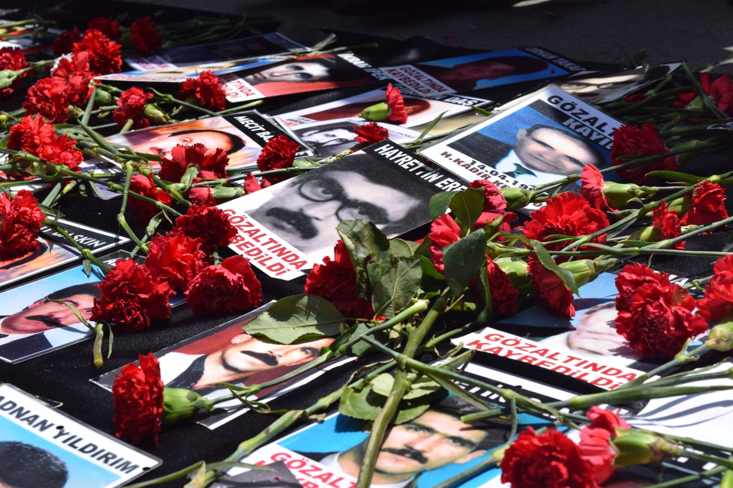 Cumartesi Anneleri'nin 300 haftanın ardından ilk kitlesel buluşmasından kareler