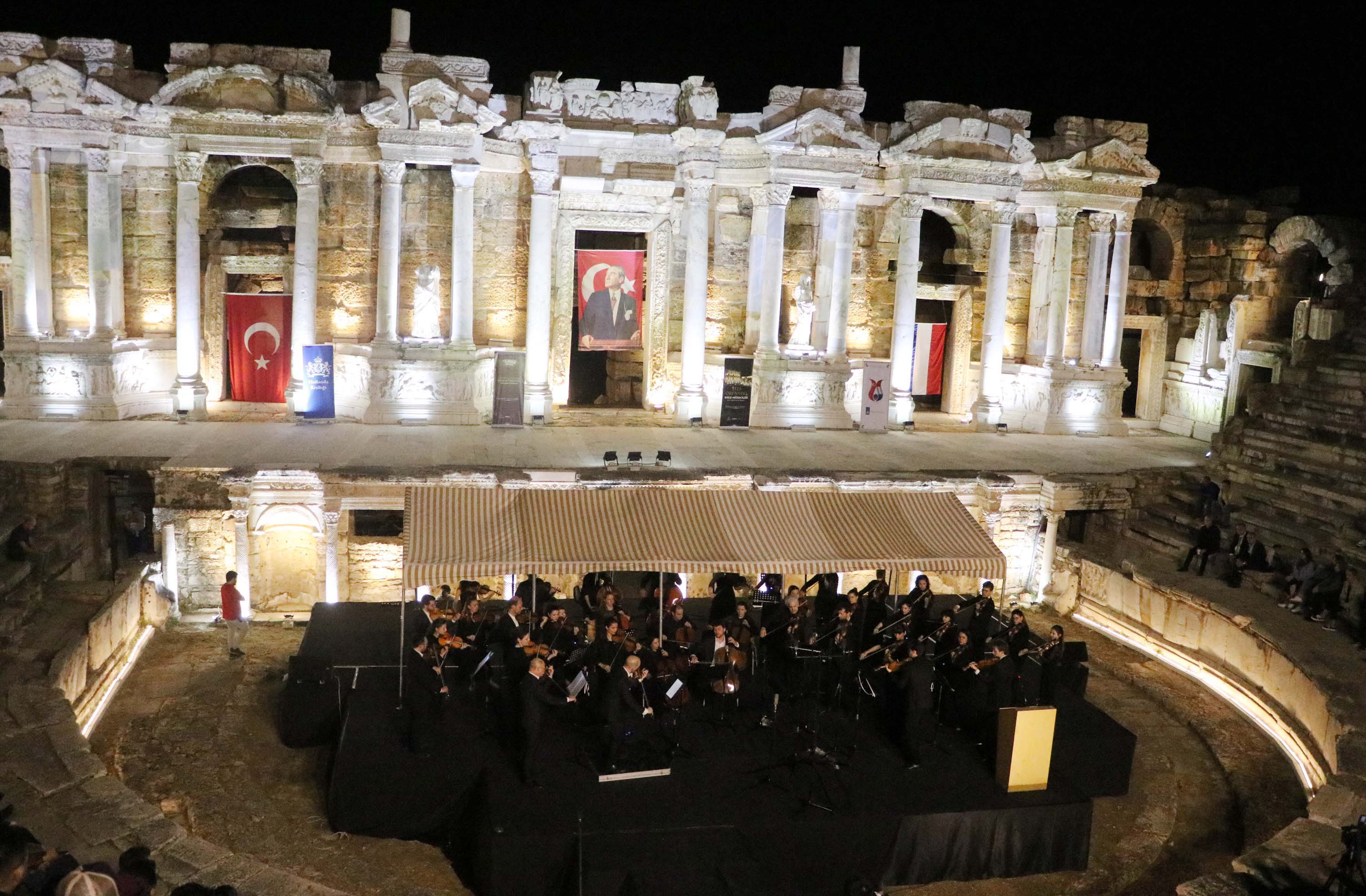 Türkiye-Hollanda dostluğunun 100. yılı Pamukkale'de kutlandı