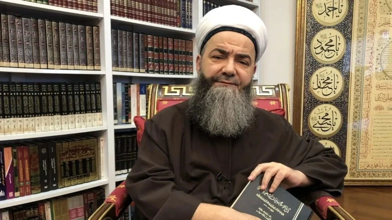 Cübbeli Ahmet'ten İsmailağa'ya çarpıcı suçlama: 'Küçük kızlara büyü yaptırıyorlar'