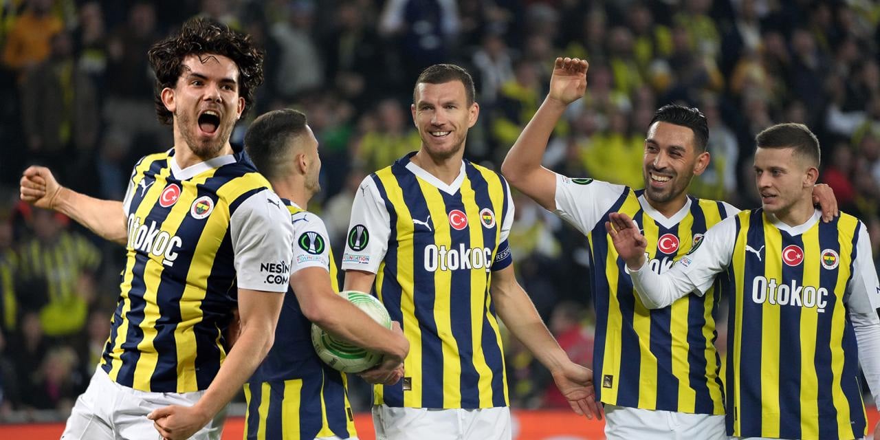 Fenerbahçe'de 11 isimle yollar ayrılıyor: İşte o isimler...