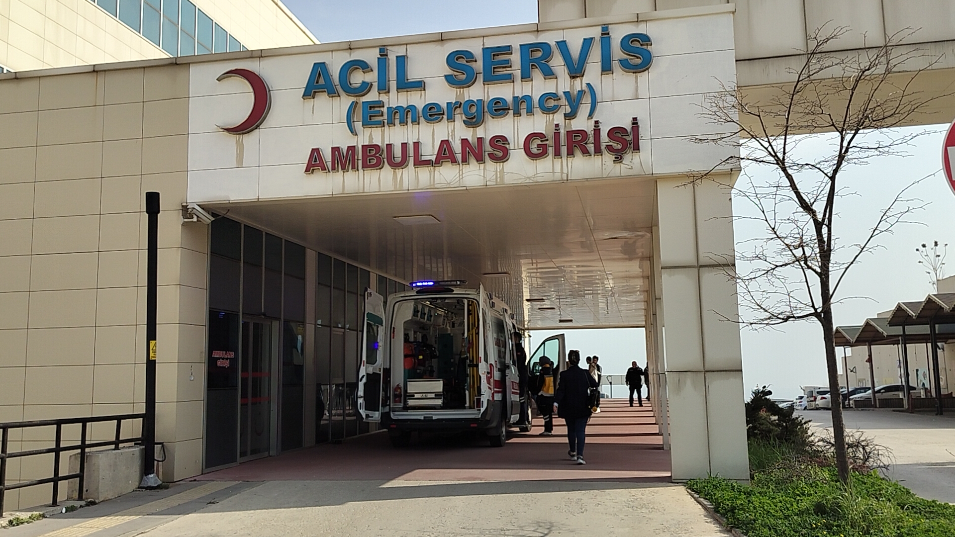 Mustafa, arkadaşlarıyla kaldığı evde ölü bulundu