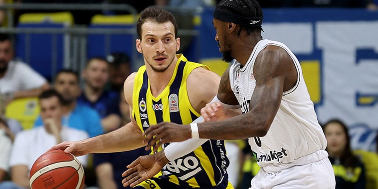 Fenerbahçe Beko, Beşiktaş Emlakjet'i devirdi: Seride öne geçti