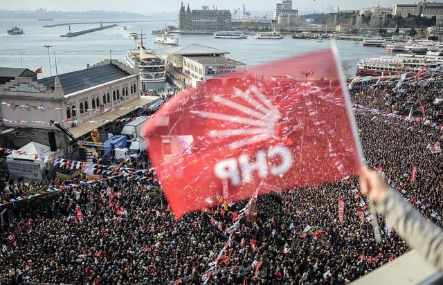 CHP'den il örgütlerine talimat: Şehit aileleri ve gaziler için birimler kurulacak