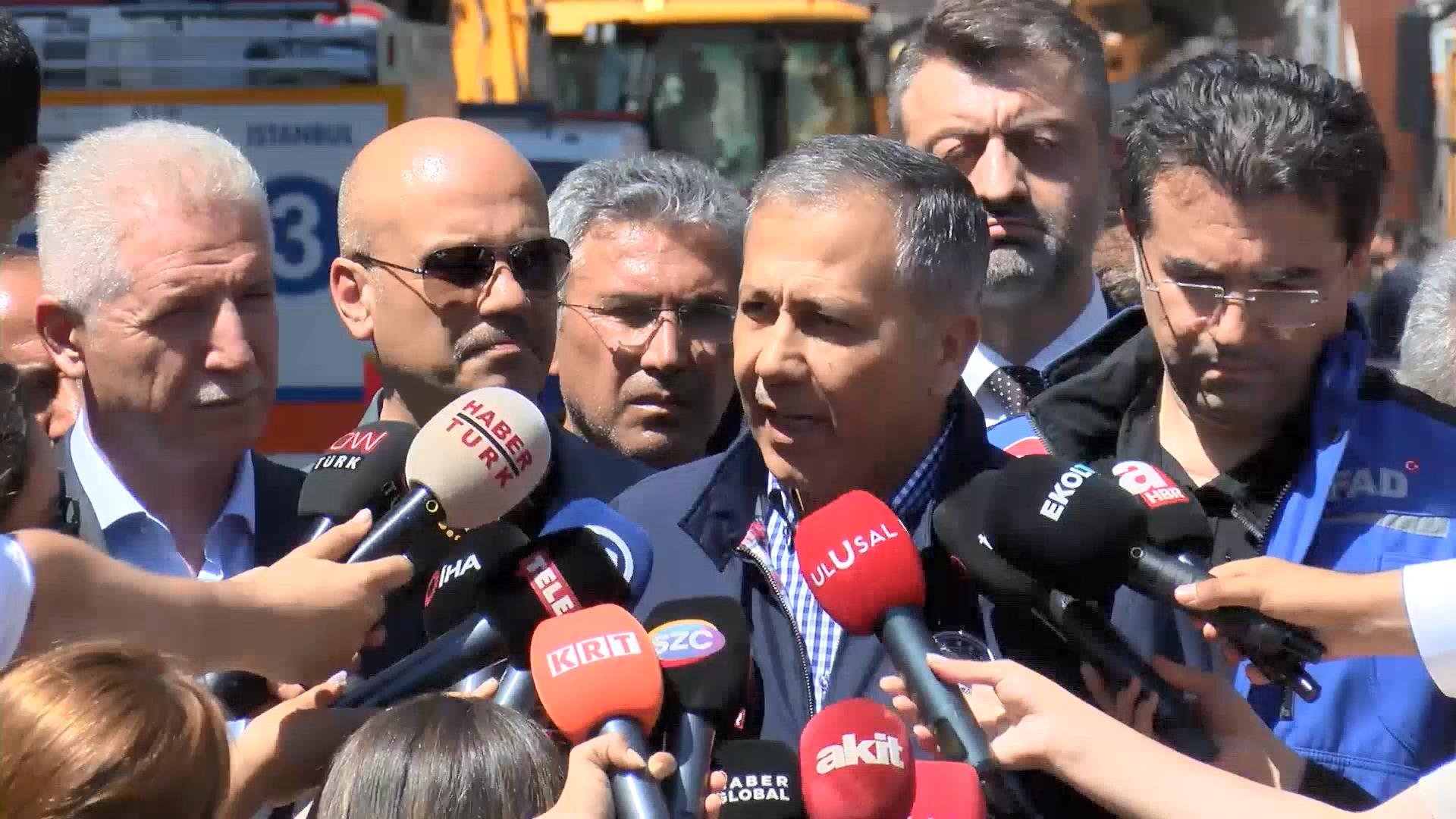 Yerlikaya'dan Küçükçekmece açıklaması: Anne ve bebeğin durum kritik