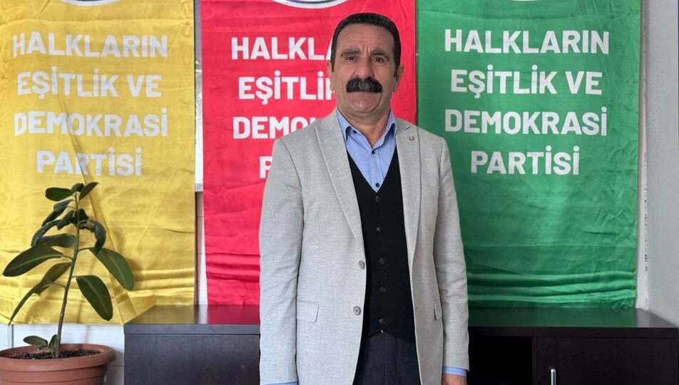 Yerine kayyım atanan Hakkari Belediye Başkanı Akış'a 19 yıl hapis cezası verildi