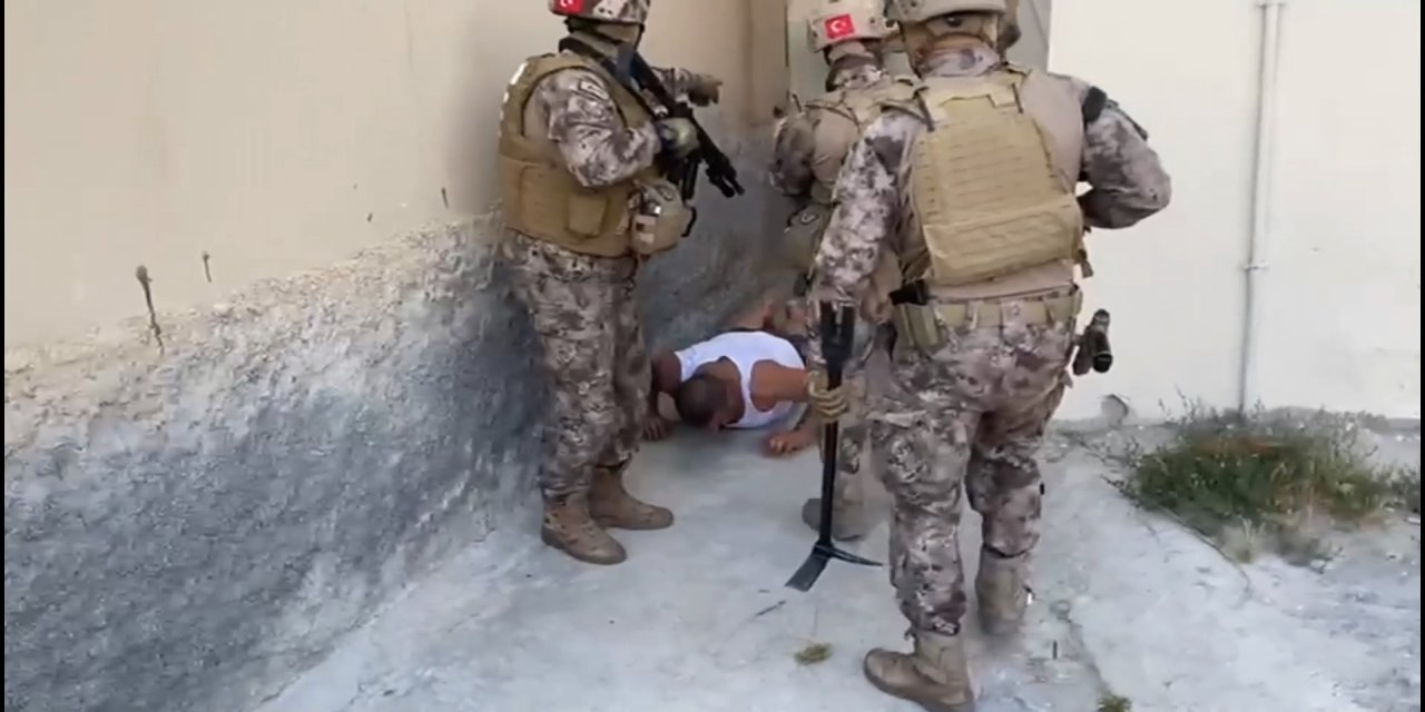 Mersin'de tefecilere operasyon; 10 gözaltı