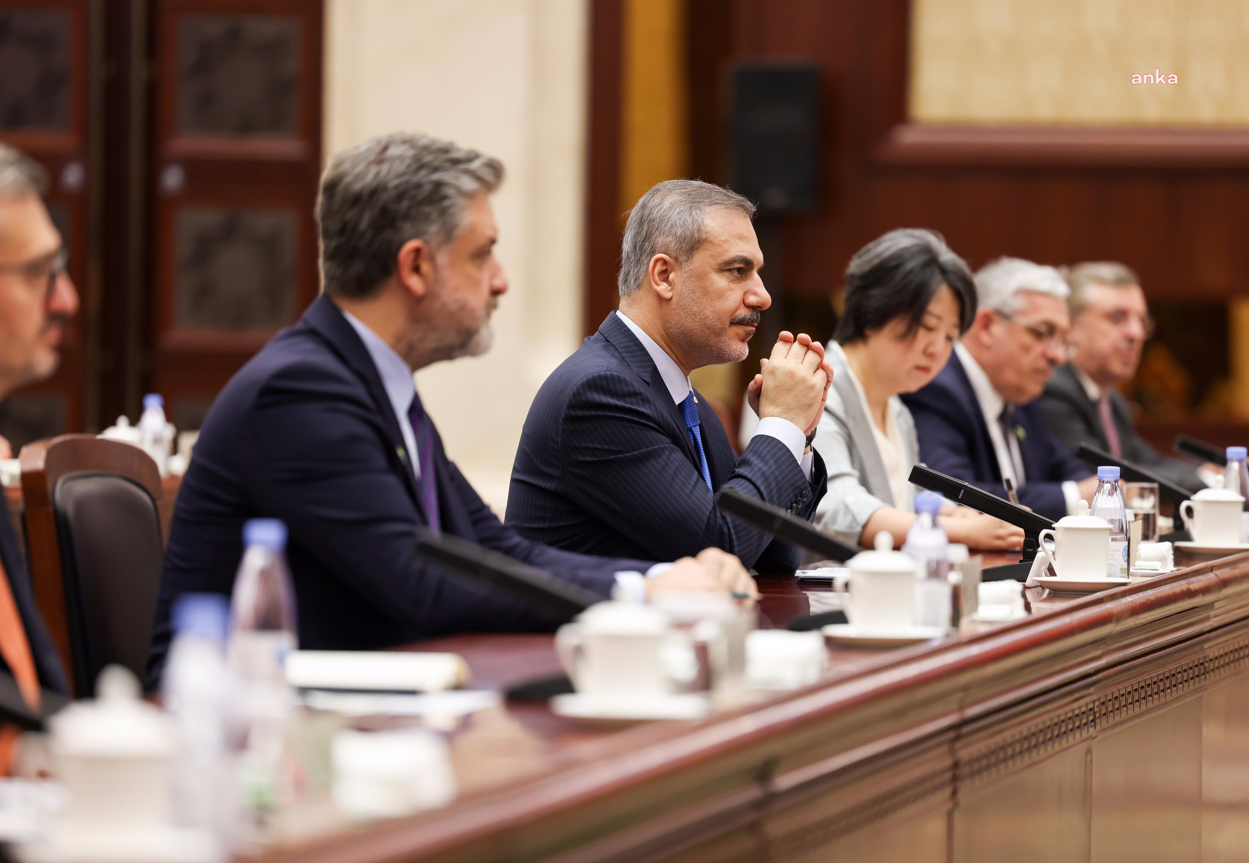 Bakan Fidan, Çin'deki temaslarında Uygur Türkleri'ni gündeme aldı