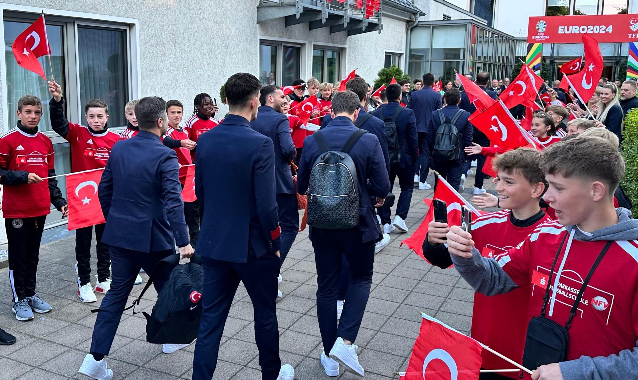 TFF, Gürcistan maçı öncesi Türk taraftarları uyardı