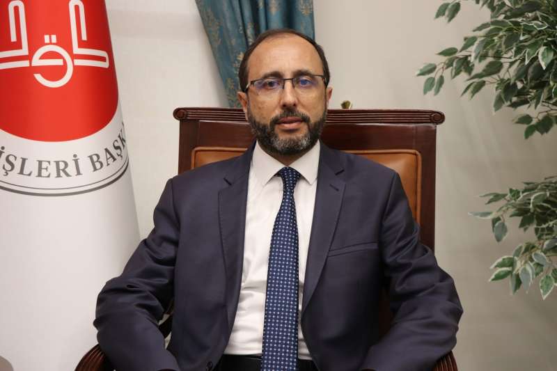 Diyanet, kendi imkanlarıyla hacca giden Türkiye vatandaşlarını Suudi Arabistan yetkililerine şikayet etti