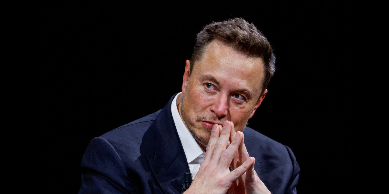 SpaceX'in eski çalışanları Elon Musk'a dava açtı