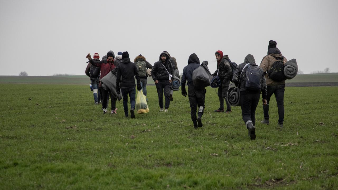 AB sınırlarından düzensiz göçmen geçişleri bu yıl yüzde 23 azaldı