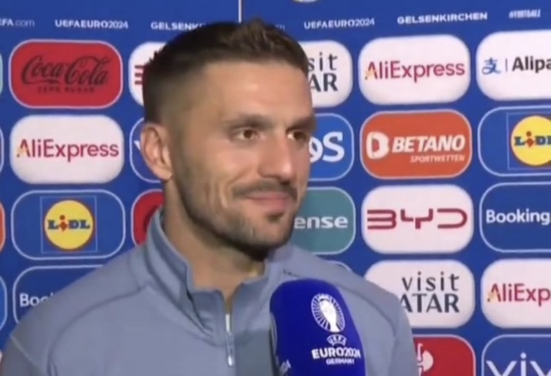 Dusan Tadic ayrılıyor mu? Sırp futbolcu, Mourinho ile görüşmesinin ayrıntısını açıkladı