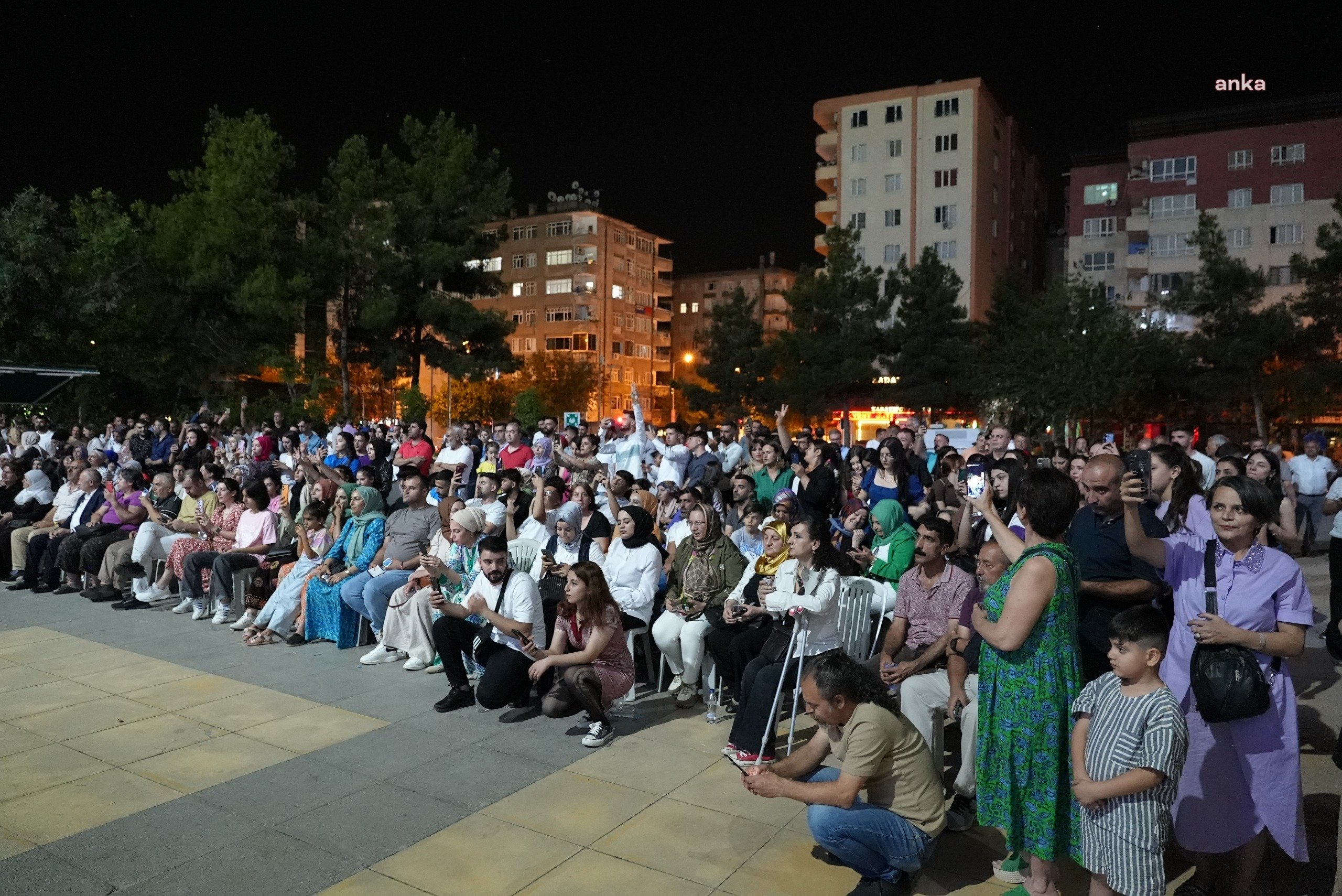 Diyarbakır’da ‘kayyum nöbeti’ bayramda da devam ediyor