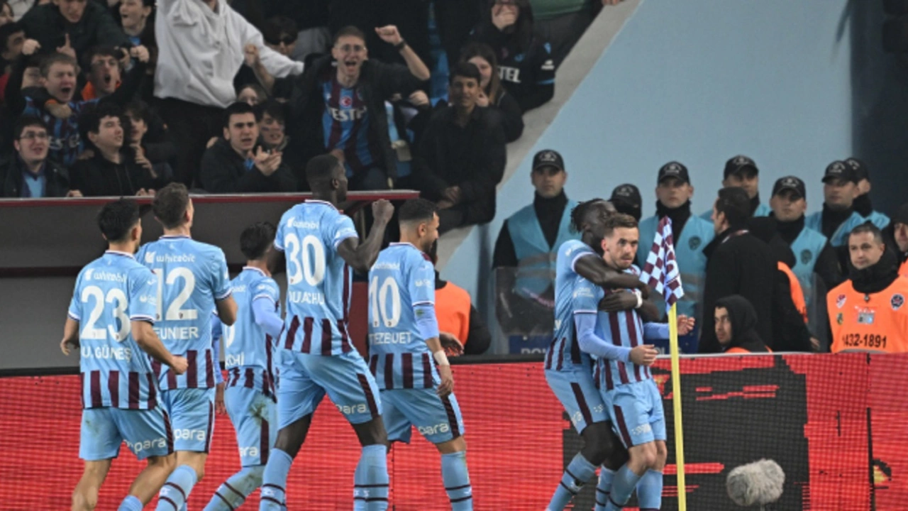 Trabzonspor Visca'nın golüyle Türkiye Kupası'nda yarı finale kaldı