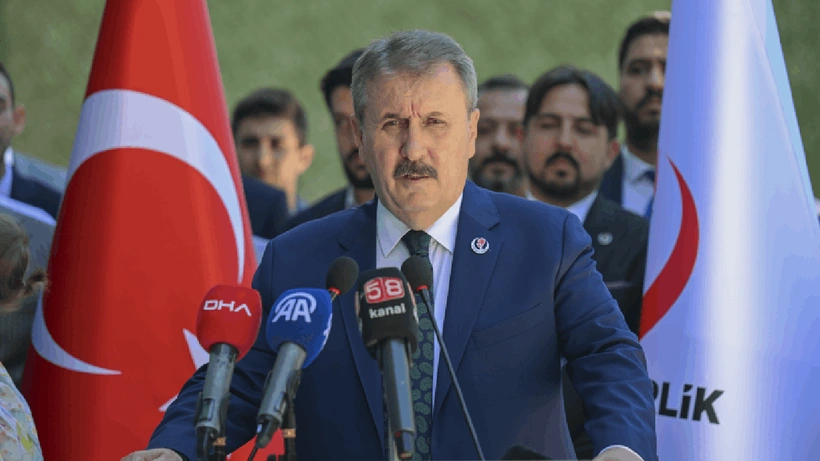 BBP lideri Destici'den ilginç çıkış: 'Müslüman değilseniz azınlık statüsüne koyalım'