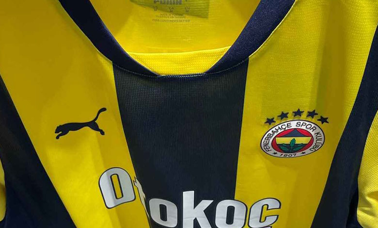 Fenerbahçe'nin yeni sezon çubuklu formasını sponsor firma sızdırdı: Tanıtımı yapılmadan Avrupa'da satışa sunuldu