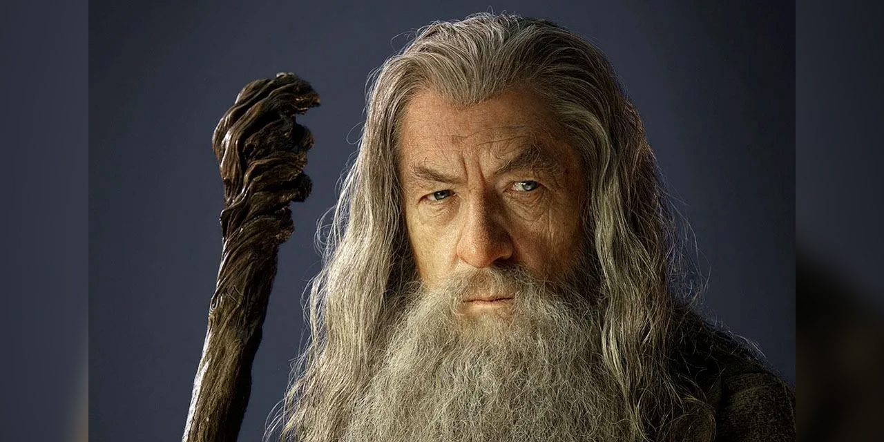 Yüzüklerin Efendisi'nin 'Gandalf'ı Sir Ian McKellen kaza sonrası hastaneye kaldırıldı