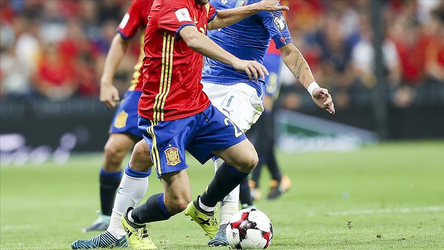 İspanyollar İtalya'yı tek golle devirdi
