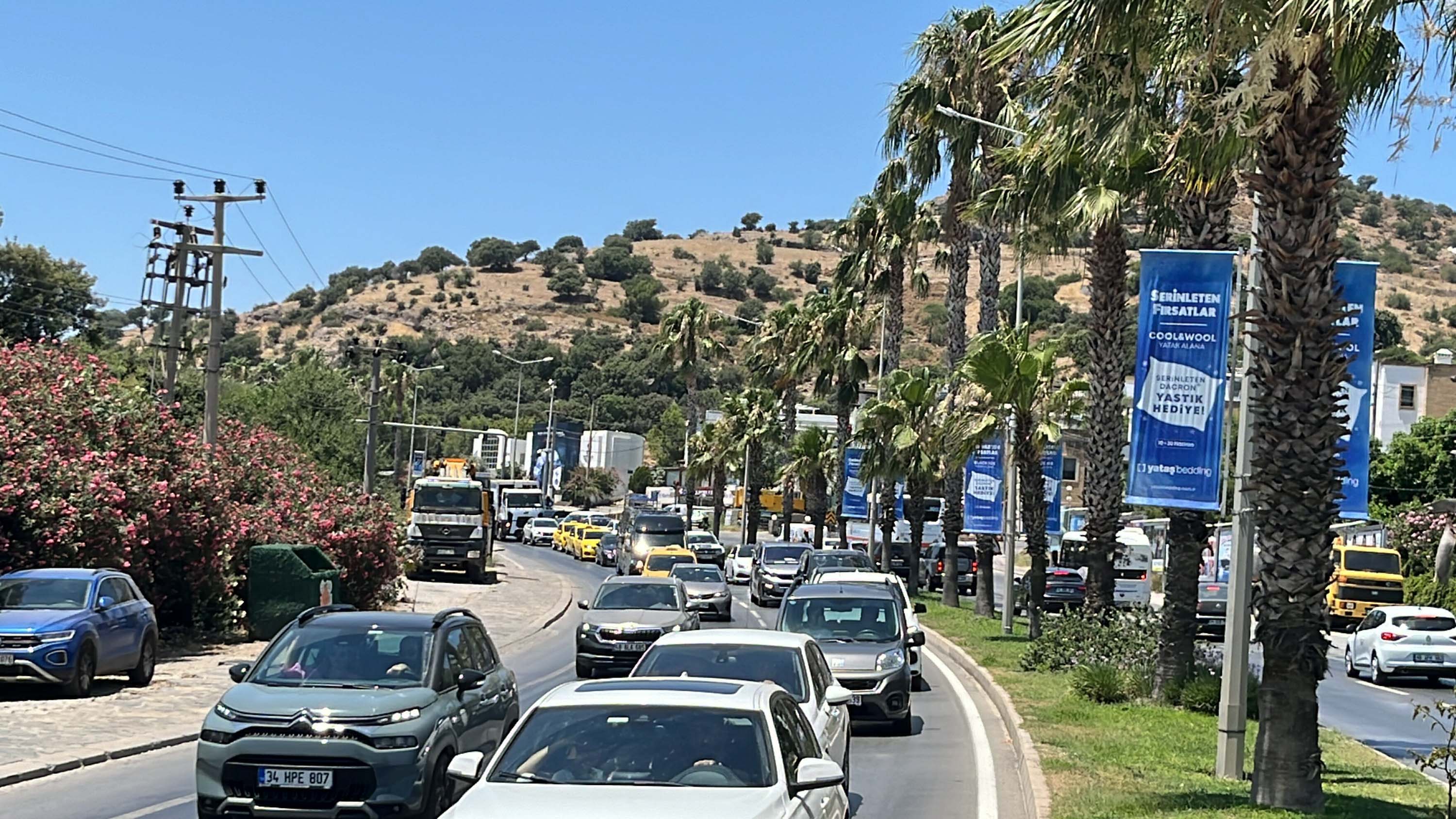 Tatilciler dönüyor; Bodrum'dan 100 bin araç çıkış yaptı