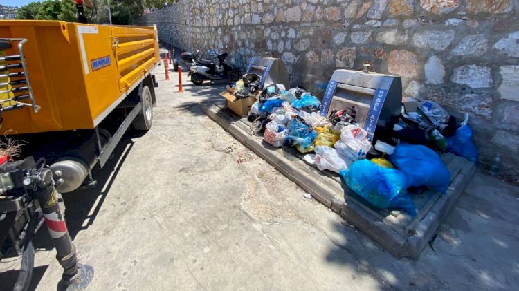 Tatilciler gitti çöpleri kaldı: Bodrum'da 7 bin 800 ton çöp toplandı
