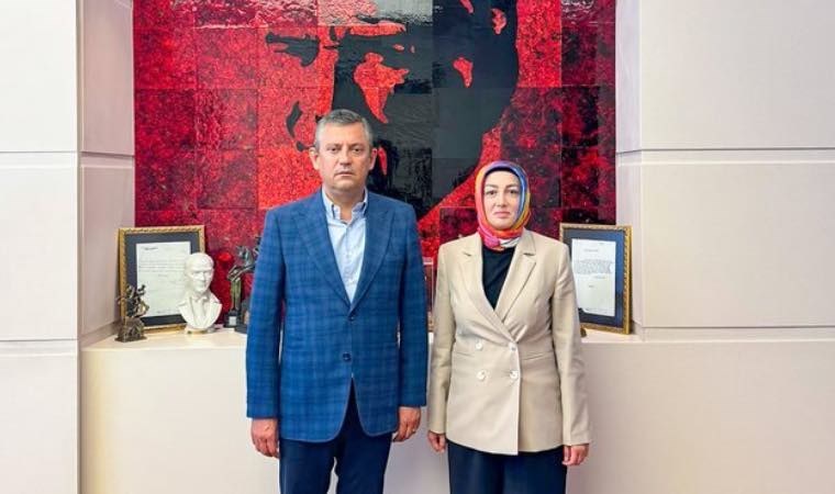 Ayşe Ateş, CHP lideri Özgür Özel ile ikinci kez görüştü: 'İnsanlığını kaybetmeyenlere selam olsun!'