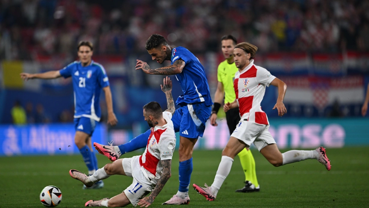 Hırvatistan son saniyede yıkıldı: İtalya tur biletini 90+8'de kaptı